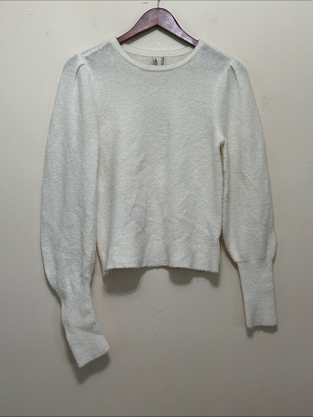 a new day Cream Puff-Sleeve Crewneck Sweater